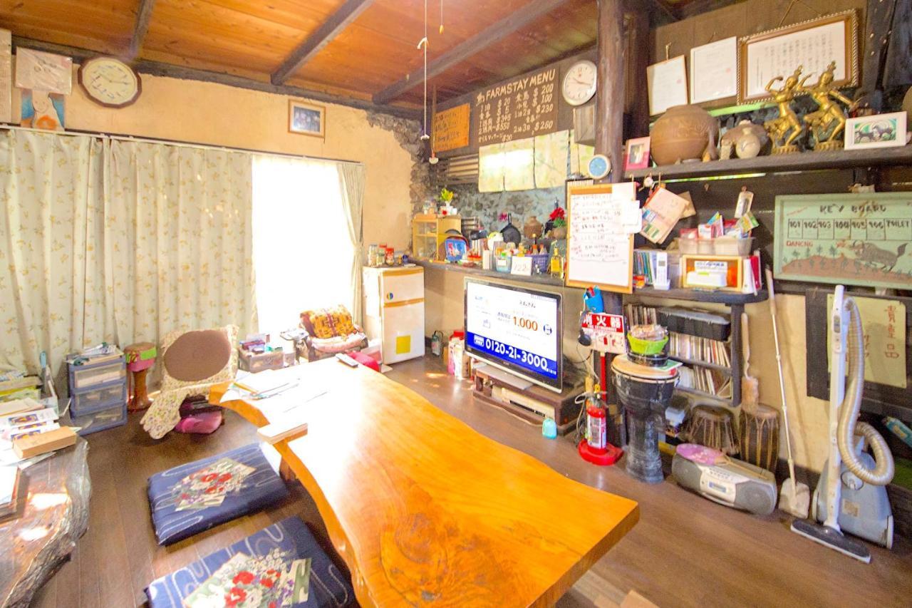Muumin Farm Villa Nakijin Exterior photo